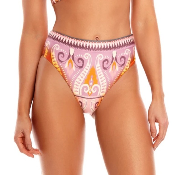 Agua Bendita Leva Penelope Bikini Bottom Reversible Size Medium M NEW - Picture 1 of 7